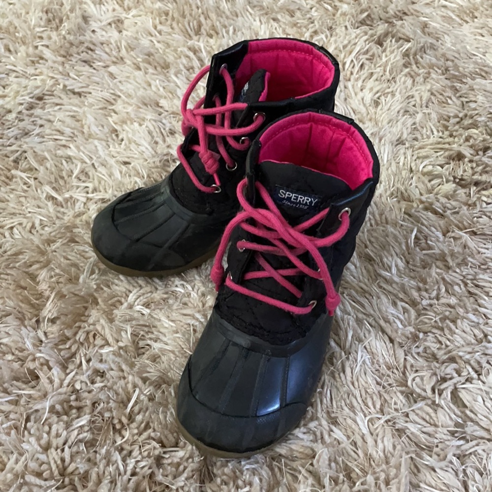 Sperry Port Boot Black/Pink girls 13 New with box